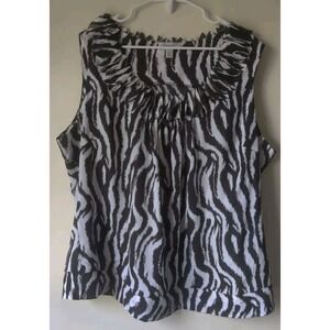 DRESS BARN WOMAN BLACK & WHITE ZEBRA PRINT SLEEVELESS TOP SIZE 22/24 LIGHTWEIGHT